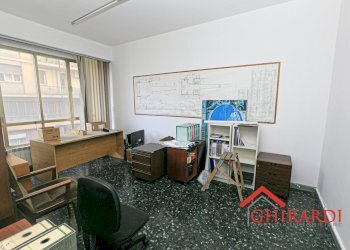 4.0 UFFICIO 3.jpg - Ufficio VIA ERIDANIA 8, Genova - foto 14