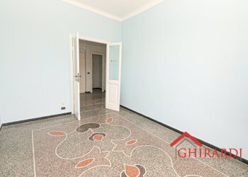 5.2 CAMERA2.jpg - Appartamento VIA SAN LUIGI  18, Genova - foto 20