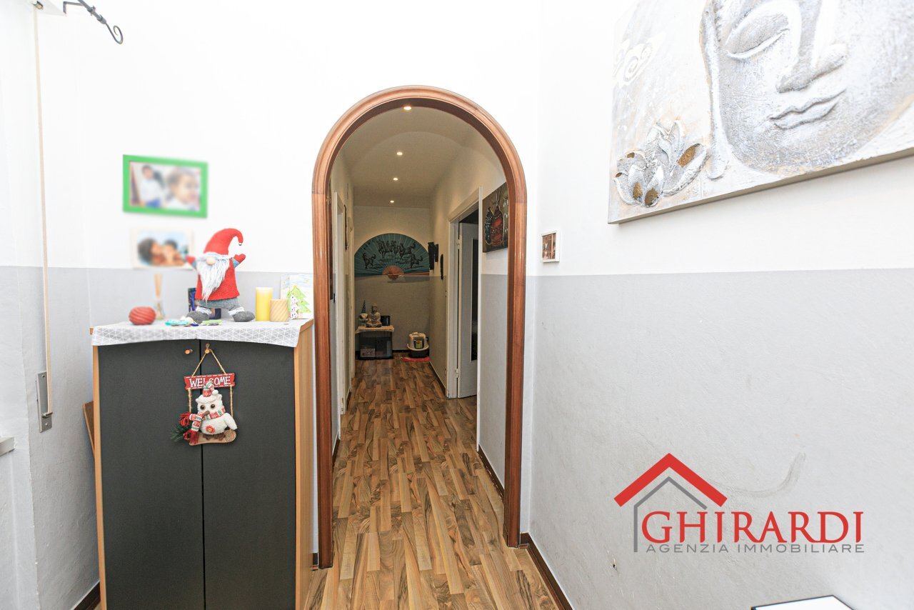 1.1 INGRESSO.jpg - Appartamento VIA DONAVER 23, Genova - foto 2