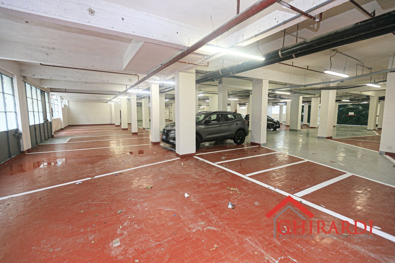 1.7 POSTO AUTO.jpg - Box Via Ruggero Leoncavallo 18R, Genova - foto 1