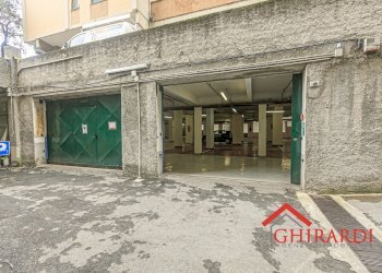 3.1 INGRESSO.jpg - Box Via Ruggero Leoncavallo 18R, Genova - foto 10