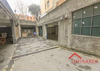 3.2 INGRESSO.jpg - Box Via Ruggero Leoncavallo 18R, Genova - foto 11