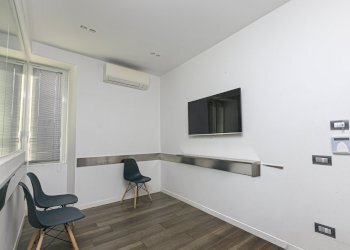 1.2 INGRESSO.jpg - Ufficio Via Ciro Menotti 51, Genova - foto 3