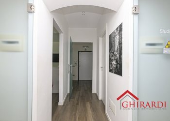 8.0 CORRIDOIO.jpg - Ufficio Via Ciro Menotti 51, Genova - foto 24