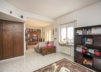 2.1 soggiorno.jpg - Appartamento Via Gian Pietro Sery 7, Genova - foto 8