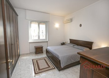 4.0 camera 1.jpg - Appartamento Via Gian Pietro Sery 7, Genova - foto 18