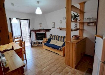 1.0 soggiorno.jpg - Bilocale VIA TETTI 7, Roburent - foto 1