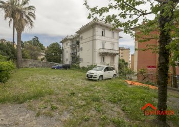 1.1 posteggio.jpg - Box Viale Villa Chiesa, Genova - foto 3