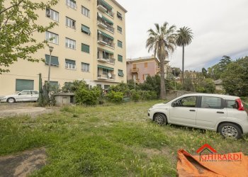 1.10 posteggio.jpg - Box Viale Villa Chiesa, Genova - foto 11