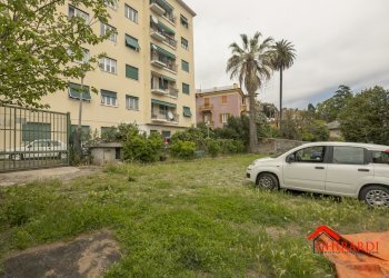 1.13 posteggio.jpg - Box Viale Villa Chiesa, Genova - foto 14