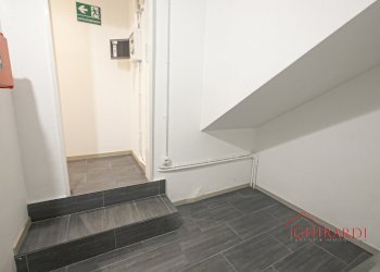 4.2 locale 4.jpg - Locale Commerciale VIA ALFREDO D'ANDRADE 76R, Genova - foto 21