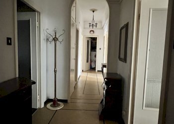 7.1 corridoio.jpg - Appartamento VIA LODOVICO CALDA  16, Genova - foto 16