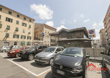 3.0 vista.jpg - Box Genova - foto 14