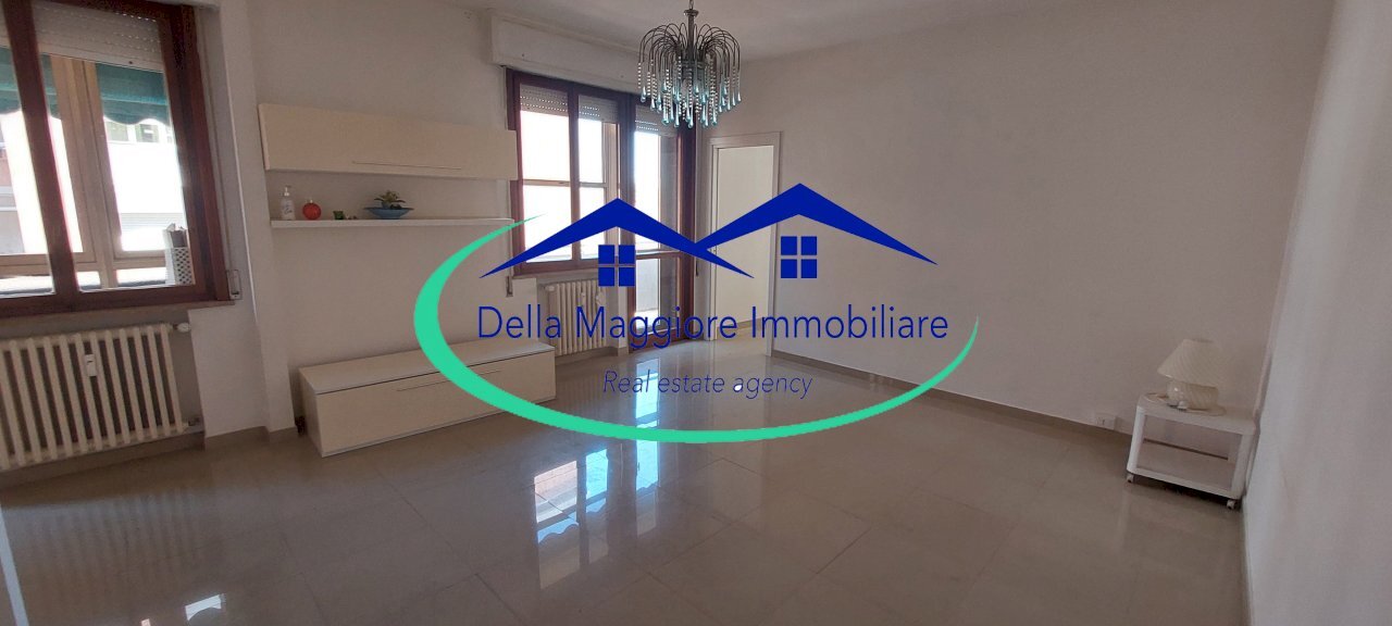 20250331_120944.jpg - Apartment via Goito, Livorno - photo 1