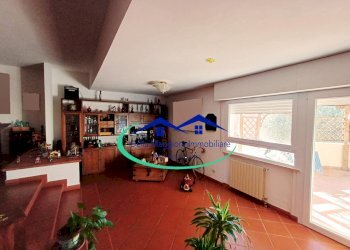 1 -02-1 8 at 09.59.1 8.jpg - Casa indipendente piazza delle carrozze 3, Livorno - foto 13