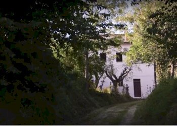 Cattura87.JPG - Rustico CASTEL LEONE DI SUASA, Ostra Vetere - foto 9