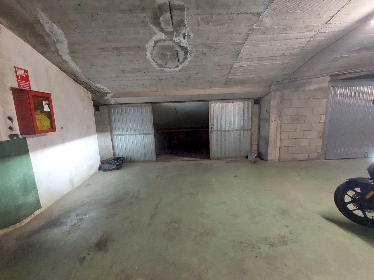 ESTERNO - Magazzino Via Pietro Agosti  195, Sanremo - foto 3