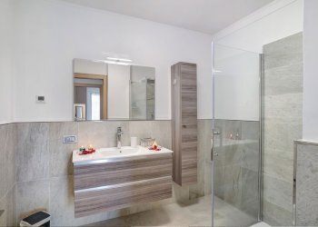 bagno principale - Trilocale Via San Francesco 37, Sanremo - foto 16