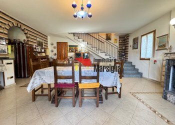 7c71875d-9930-4f9d-a3a8-8d8ca2396558.jpg - Villa Via Monsignore Tornatore, Dolceacqua - photo 12