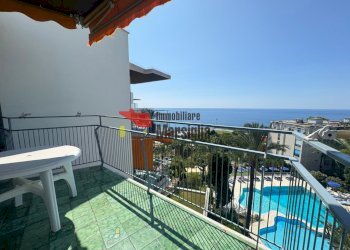 balcone + vista - Quadrilocale Via Padre Semeria 282, Sanremo - foto 2