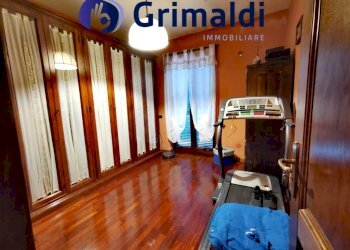 IMG-20250730-WA0075.jpg - Villa Napoli - foto 22