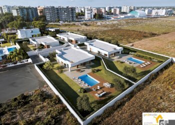 Aer03.jpg - Villa Via Varese 99, Lecce - foto 4