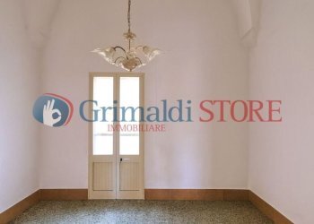 599c53cb-93a8-4db6-98cf-f9502e4c56dc_risultato.jpg - Casa indipendente Via Firenze 9, Guagnano - foto 3