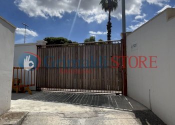 IMG_1194_risultato.jpg - Magazzino Viale Giovanni Paolo II 71, Lecce - foto 21