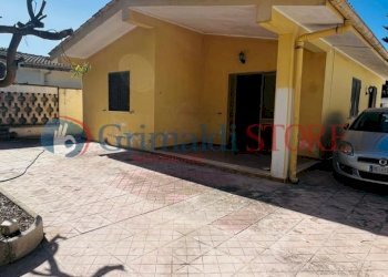 WhatsApp Image 2025-09-05 at 09.42.08 (1)_risultat - Independent house via giacomo gastaldi 6b, Lecce - photo 24