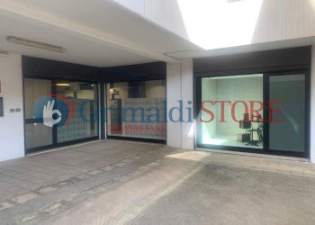 WhatsApp Image 2025-04-28 at 16.51.22_risultato.jp - Locale Commerciale Via Pacinotti 19, Campi Salentina - foto 10