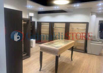 WhatsApp Image 2025-04-28 at 16.51.23 (2)_risultat - Locale Commerciale Via Pacinotti 19, Campi Salentina - foto 12