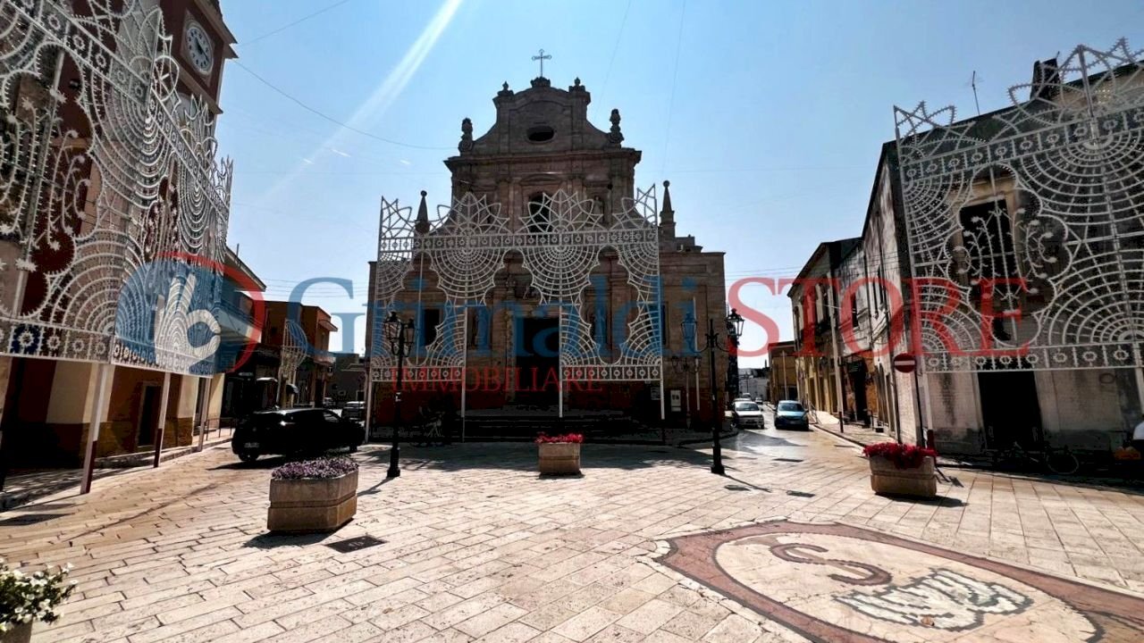 WhatsApp Image 2025-06-10 at 11.41.18 (2)_risultat - Casa indipendente Piazza Plebiscito 33, Salice Salentino - foto 3