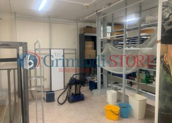 WhatsApp Image 2025-04-28 at 16.51.24 (5)_risultat - Locale Commerciale Via Pacinotti 19, Campi Salentina - foto 12