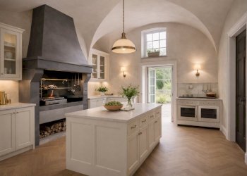 Cucina storica con camino moderno.png - Casale Via Messapia 8, Monteroni di Lecce - foto 4