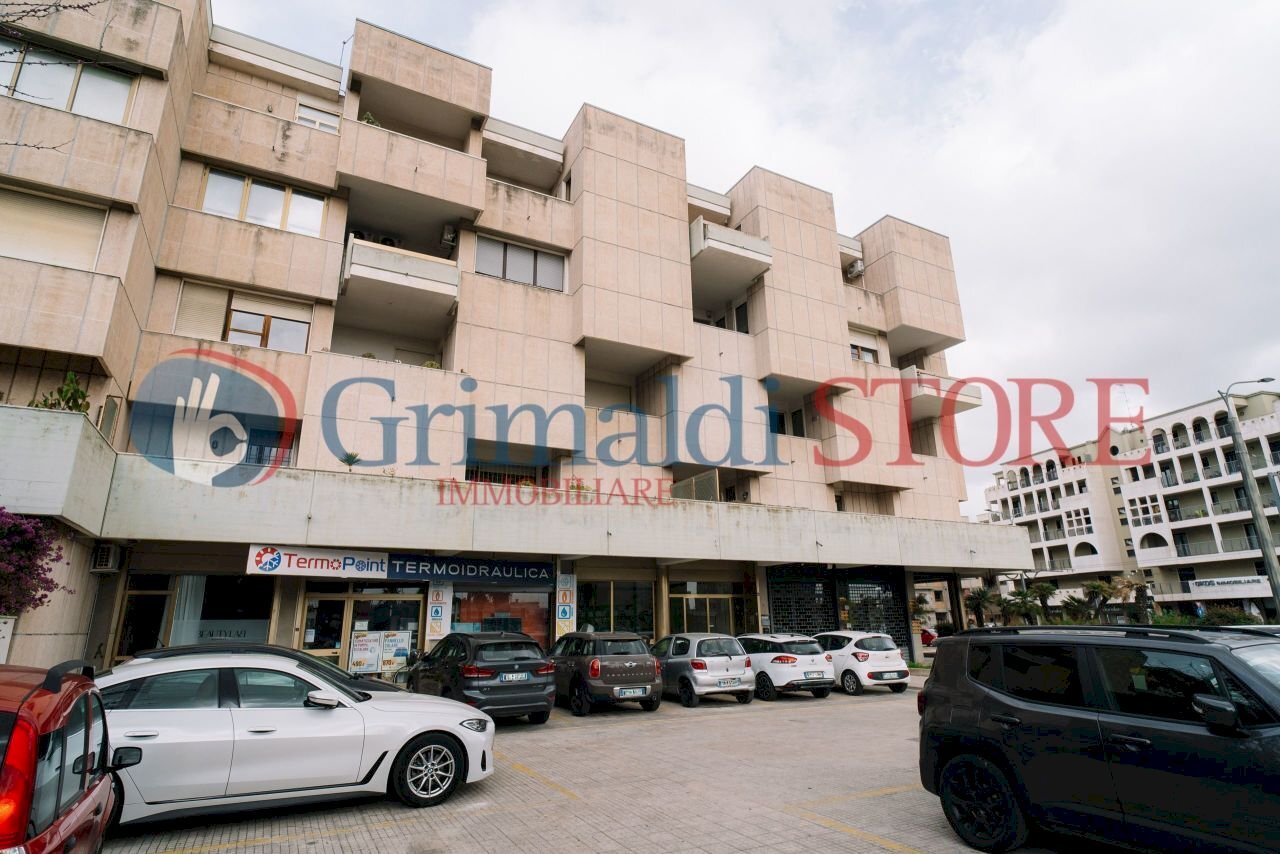 SD201083_risultato.jpg - Quadrilocale Viale Torre del Parco 11, Lecce - foto 1