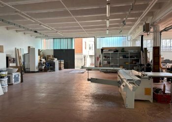 Interni capannone - Magazzino via Canturina 5, Capiago Intimiano - foto 12