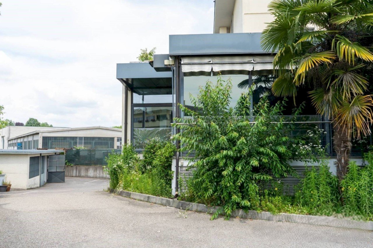 Esterni proprieta - Restaurant Via Cantù 27/A, Cucciago - photo 2