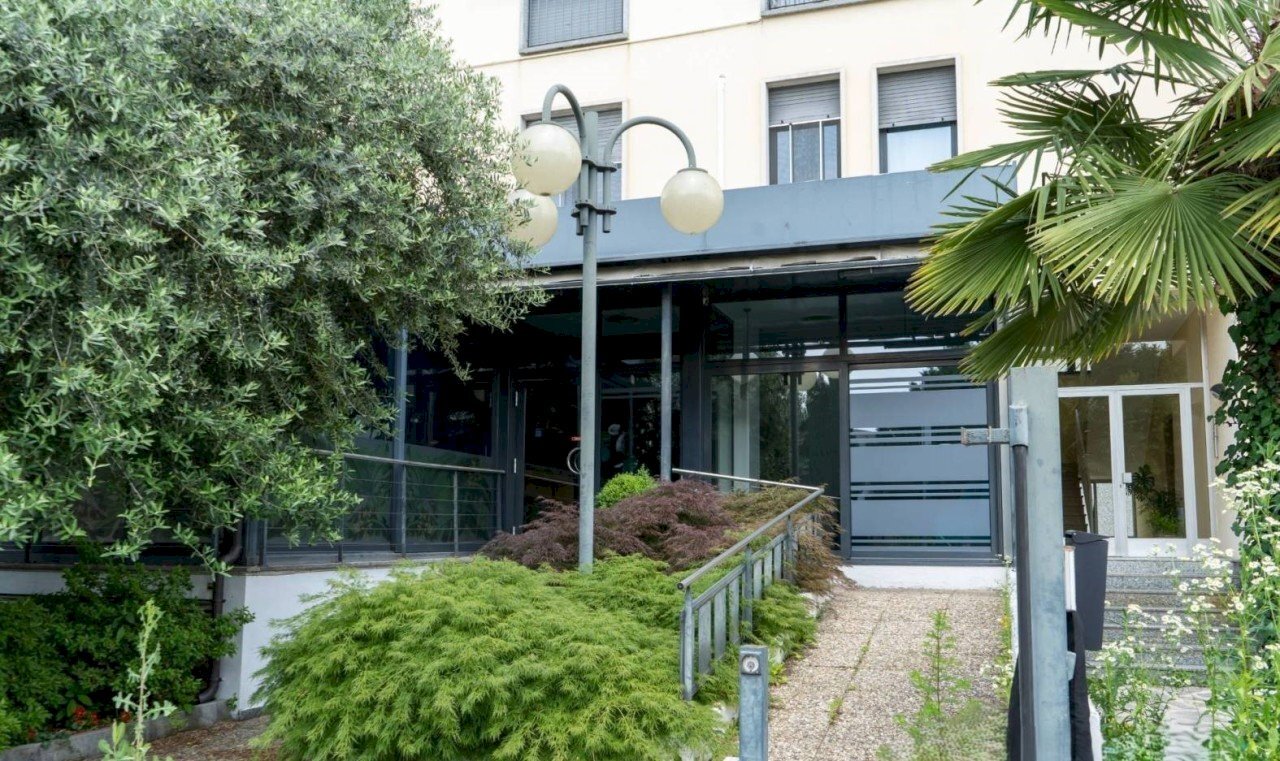 Esterni proprieta - Restaurant Via Cantù 27/A, Cucciago - photo 3