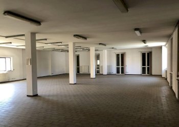 Interni P.1 - Capannone Como - foto 13