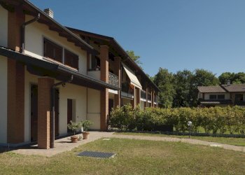 Esterno proprieta - Villa a Schiera Via dei Carpini 2E, Anzano del Parco - foto 2