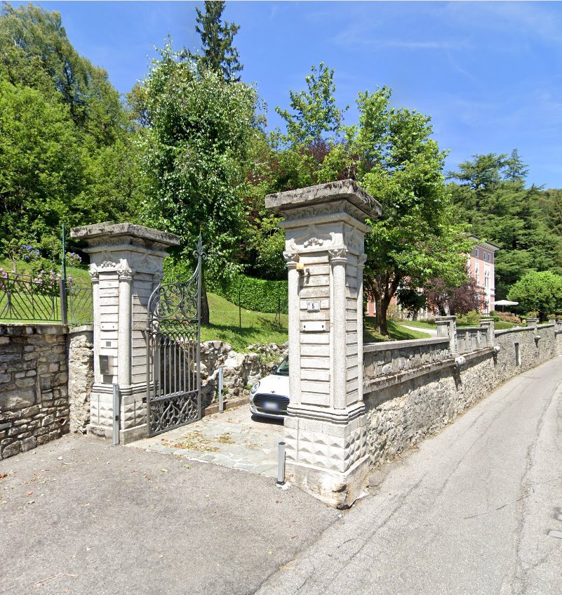 Ingresso carraio - Apartment via C. Goldoni 5, Alta Valle Intelvi - photo 3