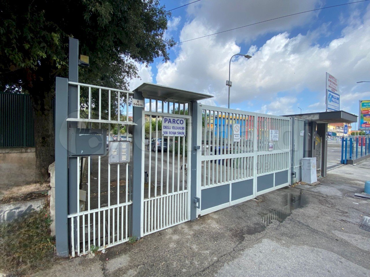 02.jpg - Box Melito di Napoli - foto 2