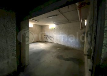 03.jpg - Box Melito di Napoli - foto 3