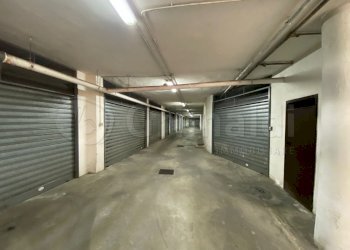 01.jpg - Box Melito di Napoli - foto 1