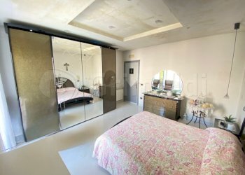 11.jpg - Portion of a house Giugliano in Campania - photo 11