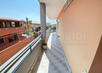16.jpg - Portion of a house Giugliano in Campania - photo 16