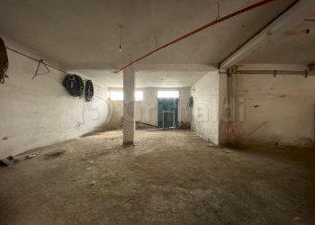 3.JPG - Box Giugliano in Campania - foto 3