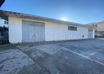 3.JPG - Locale Commerciale Mugnano di Napoli - foto 3