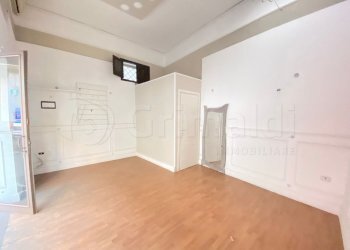 2.JPG - Locale Commerciale Giugliano in Campania - foto 2