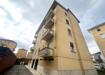 IMG-20250917-WA0017.jpg - Trilocale Via Benadir 56, Vercelli - foto 1